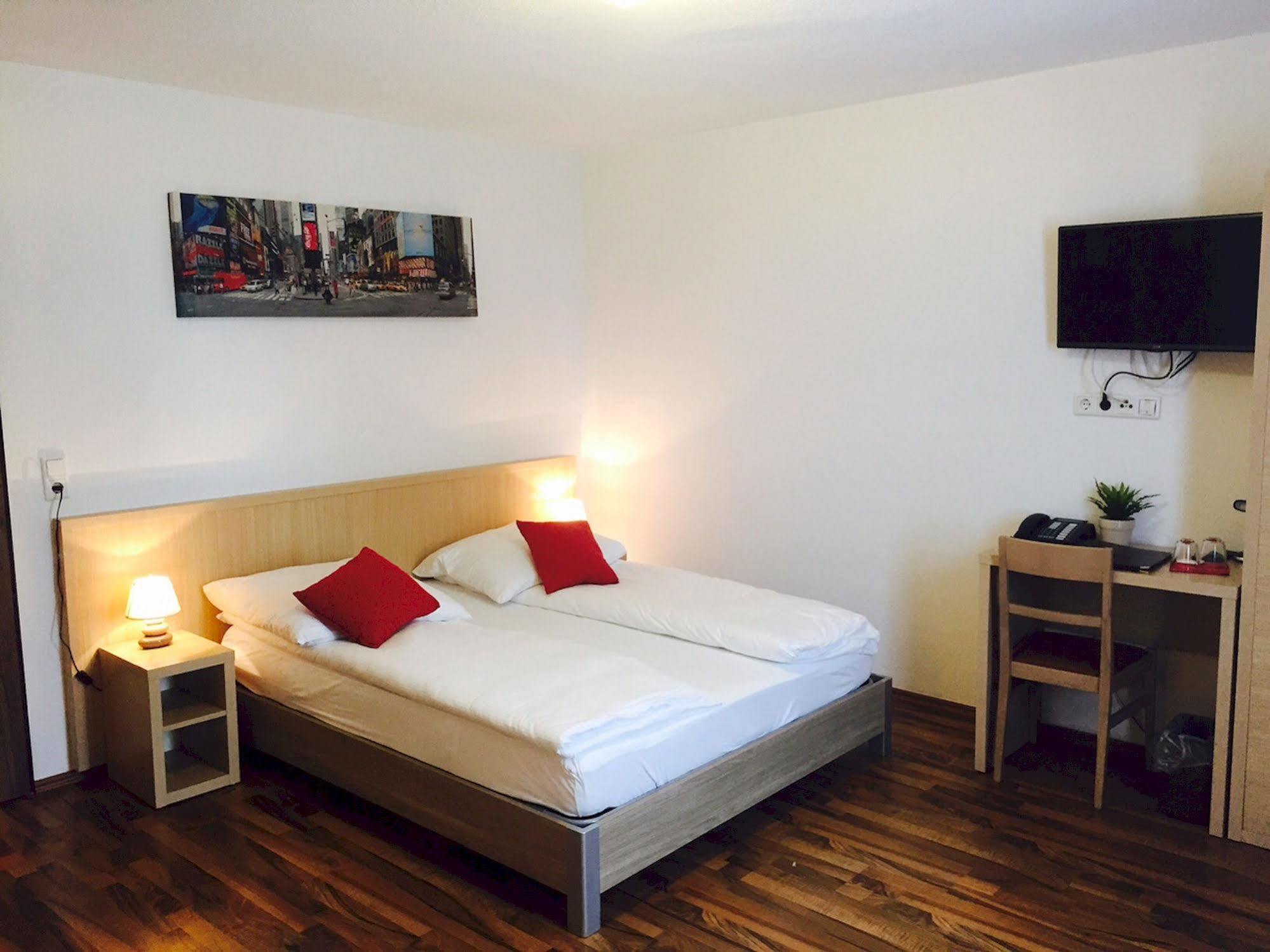 Hotel Platinium Aachen Kültér fotó
